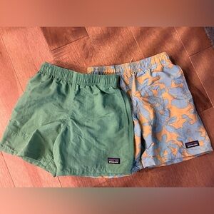Bundle of 2 Patagonia Baggies Shorts Kids Small
